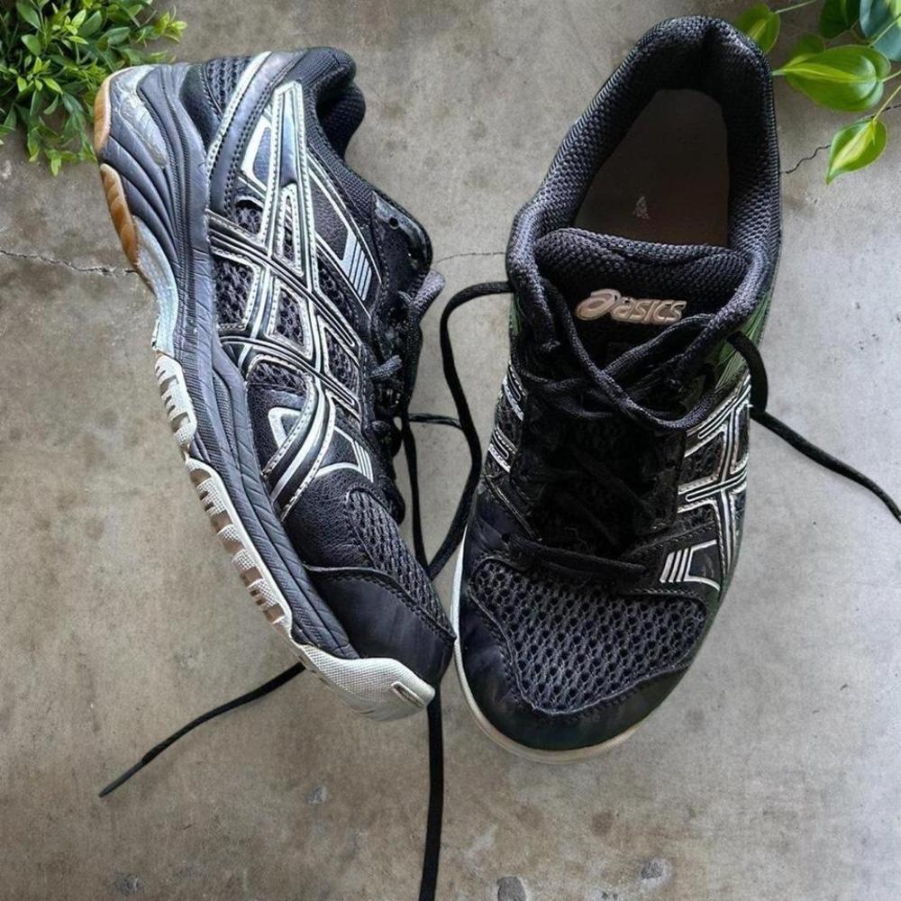 ASICS black and white gel 1140v trainers